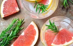 Rosemary and Grapefruit Cocktail garnishes