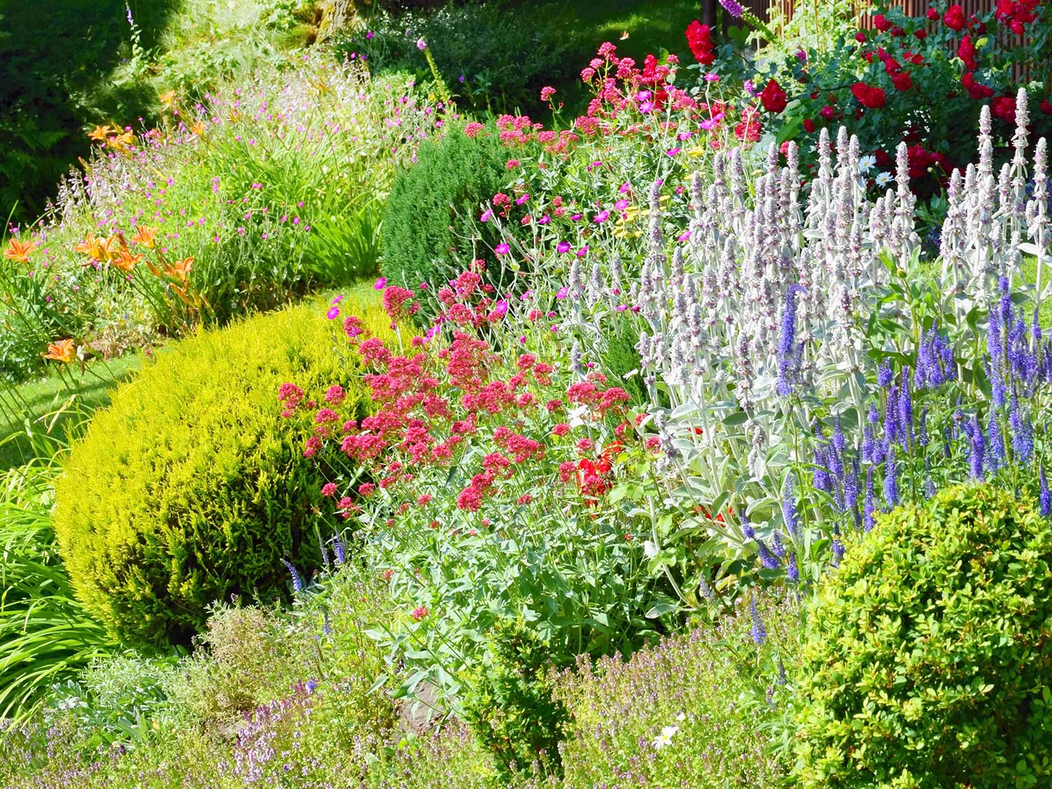 UK_choose-plants-wisely-for-area.jpg Choose flowers wisely for the season