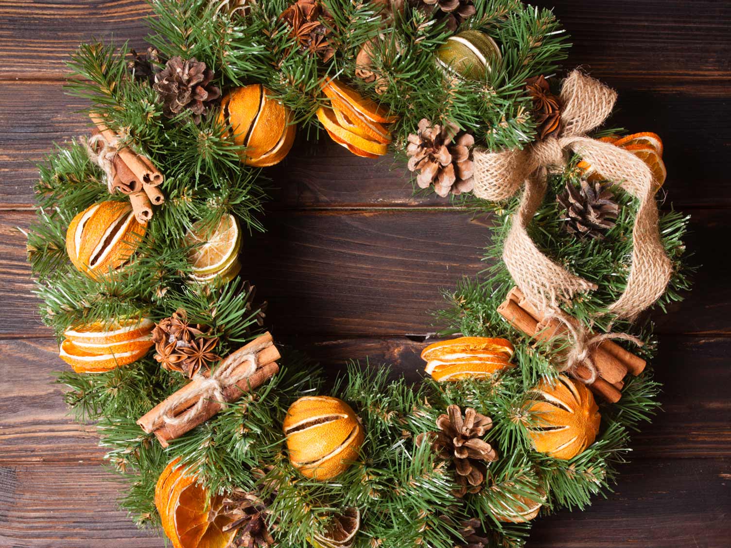 christmas-wreath-finished.jpg Completed Christmas wreath