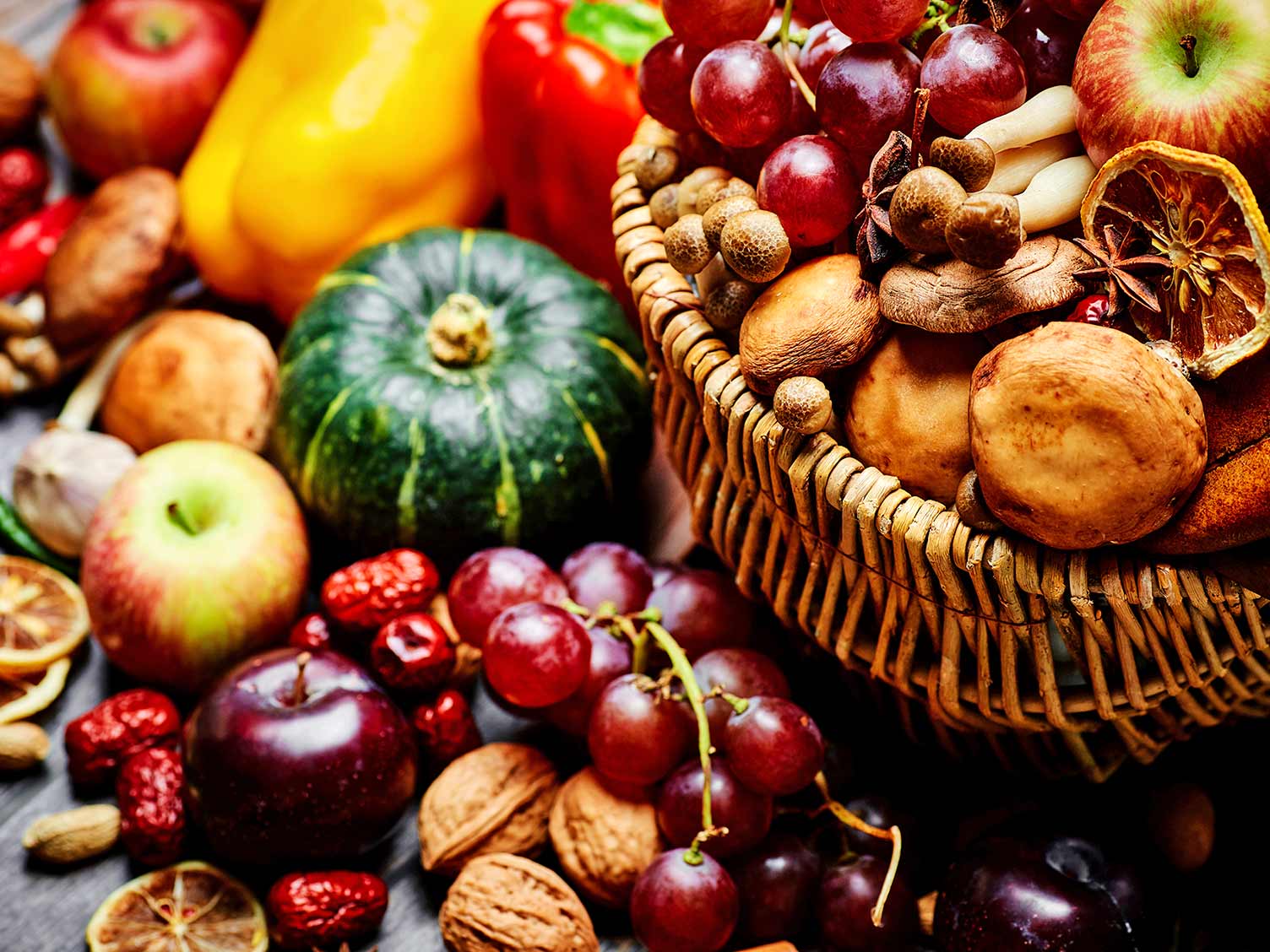 ocrtober-fruit-veg-harvest.jpg October harvest of fruits and veg