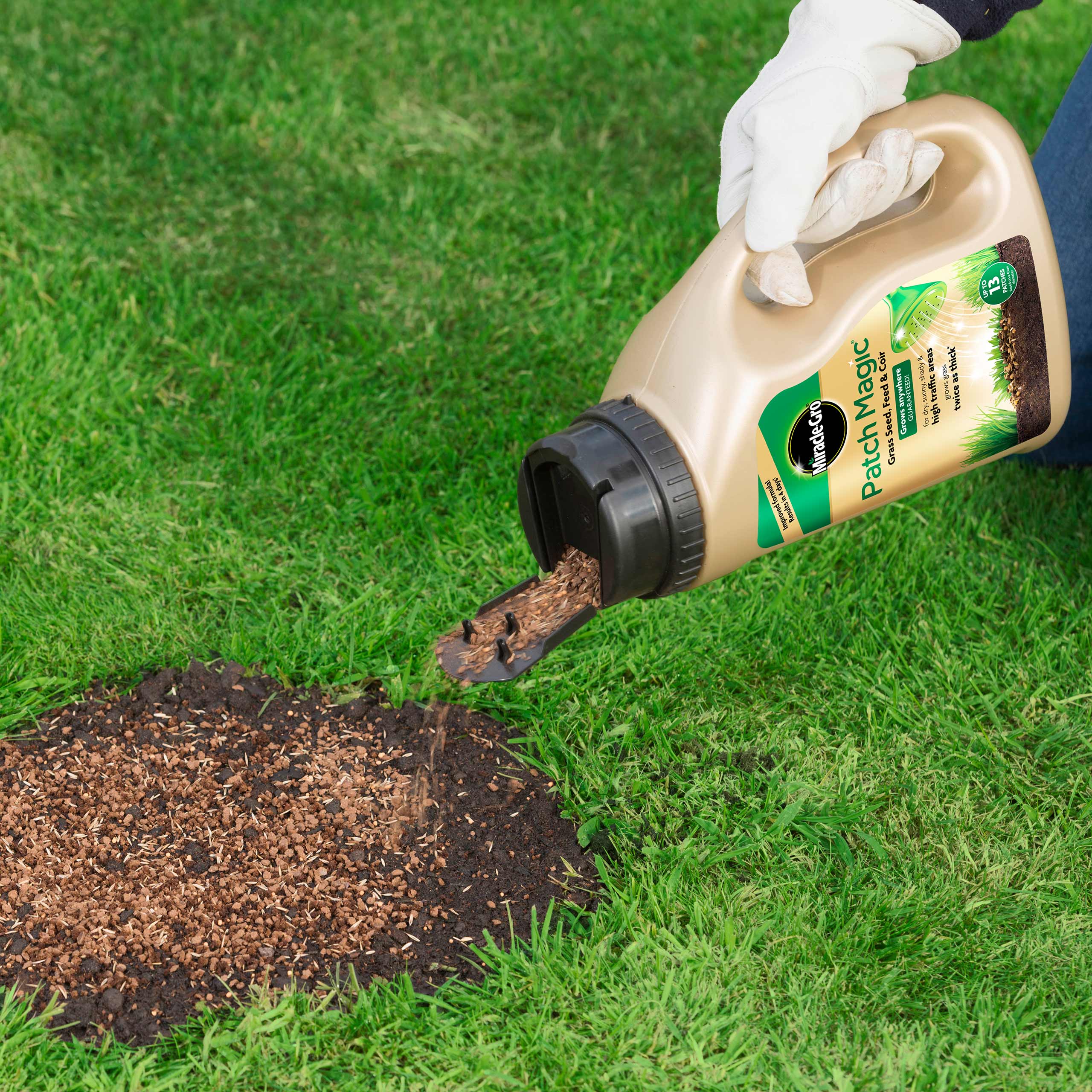 MiracleGro® Patch Magic® Grass Seed, Feed & Coir 1015g