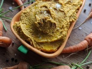 Recipe: Roasted Carrot Hummus | Love The Garden