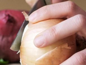 Speisezwiebeln - gesund, würzig und einfach anzubauen