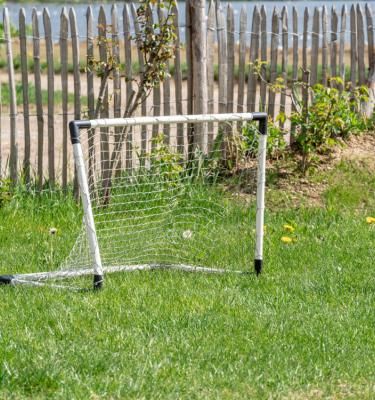 Une cage de football dans mon jardin