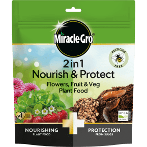 Miracle-Gro® 2 in 1 Nourish & Protect Flowers, Fruit & Veg Plant Food main image