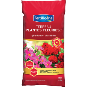 Fertiligène terreau plantes fleuries et géraniums  main image
