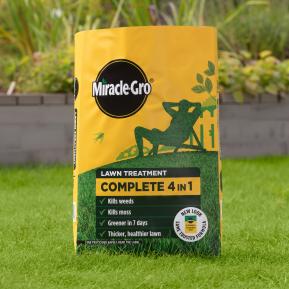 Miracle-Gro® Complete 4 in 1 image 3