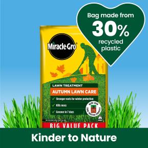 Miracle-Gro® Autumn Lawn Care image 2