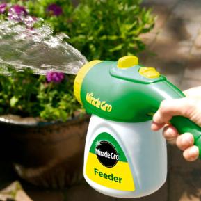 Miracle-Gro® Feeder image 2