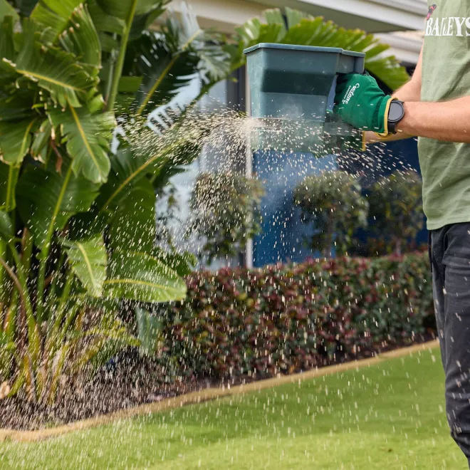 Baileys 3.1.1. Plus Waterwise Lawn Food image 3
