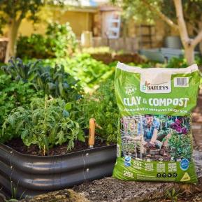 Baileys Clay & Compost image 4