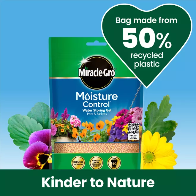 Miracle-Gro® Moisture Control Water Storing Gel Pots & Baskets image 3