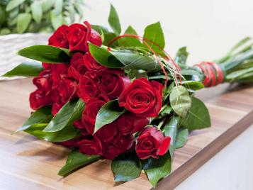 Red roses symbolise romance