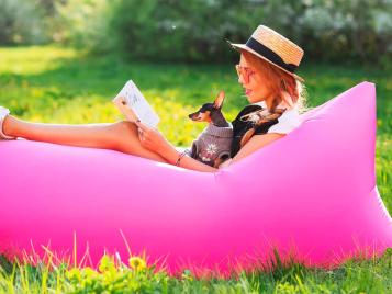 Inflatable sun lounger