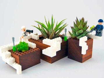 Lego flower planter