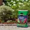 Miracle-Gro® Premium Pine Bark Nuggets image 3